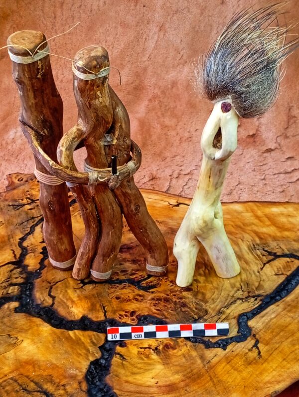 Doudou en bois.