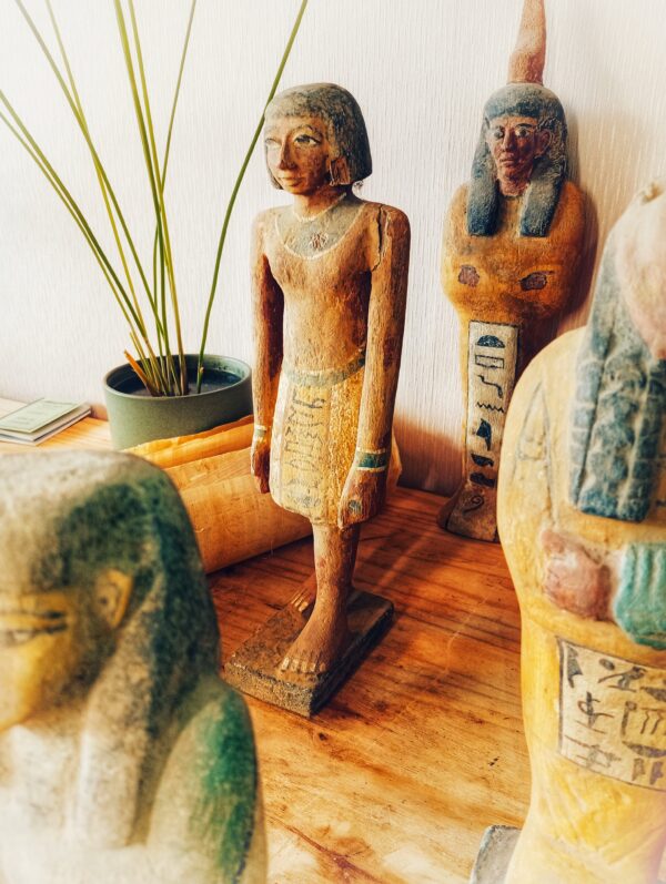 Répliques de statuettes égyptiennes – Image 4